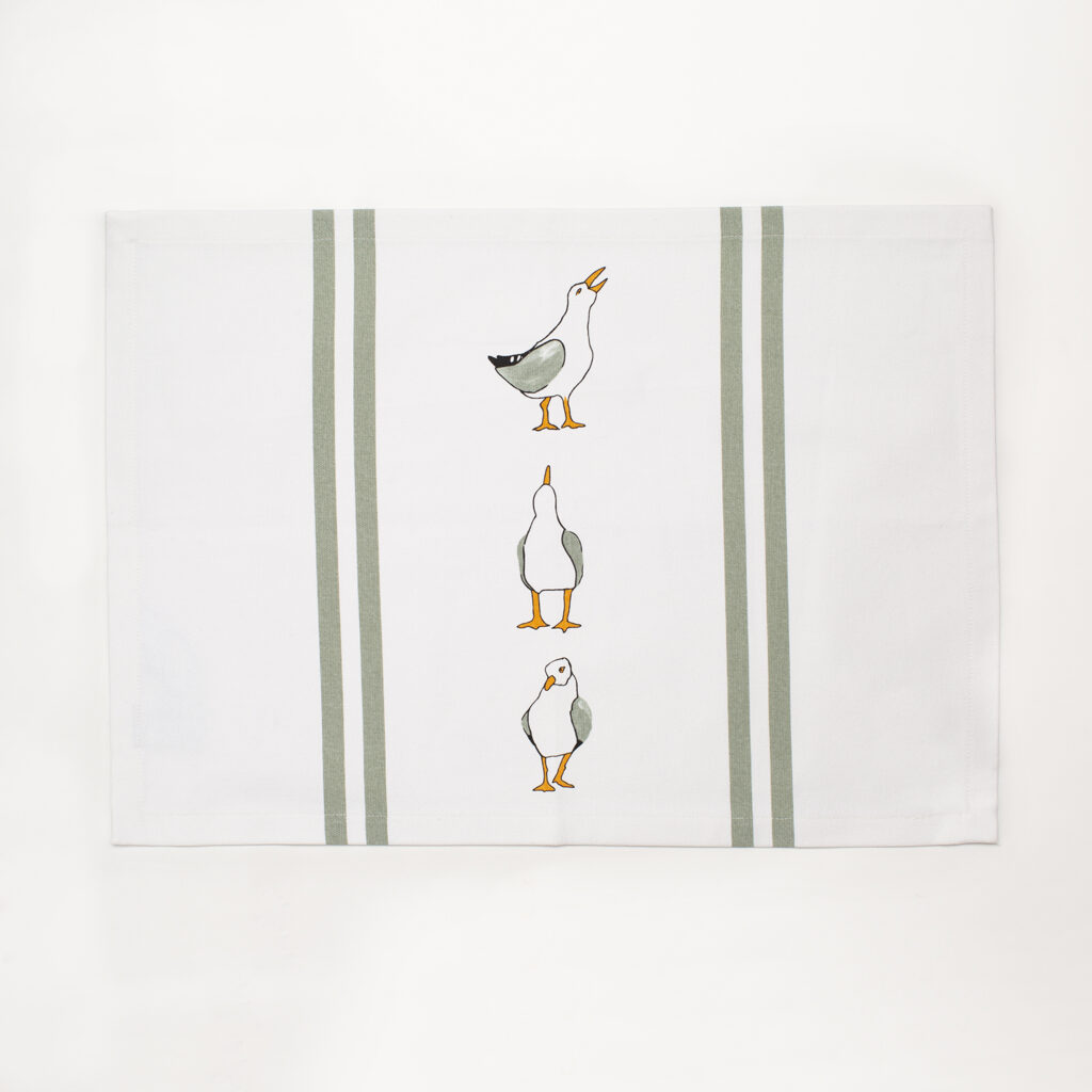 4 Piece Placemat Set Seagulls *** Shard at Home